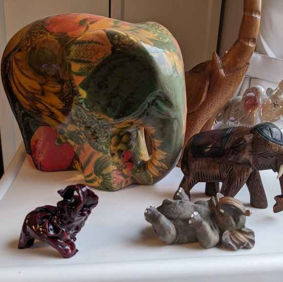 Elephant collection in various materials - Picture 2 of 5